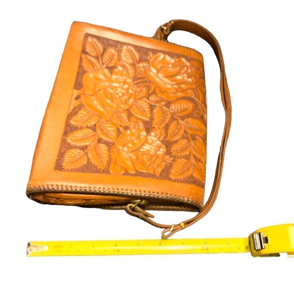 Hand Crafted Vintage Hand bag - Picture 3 of 16